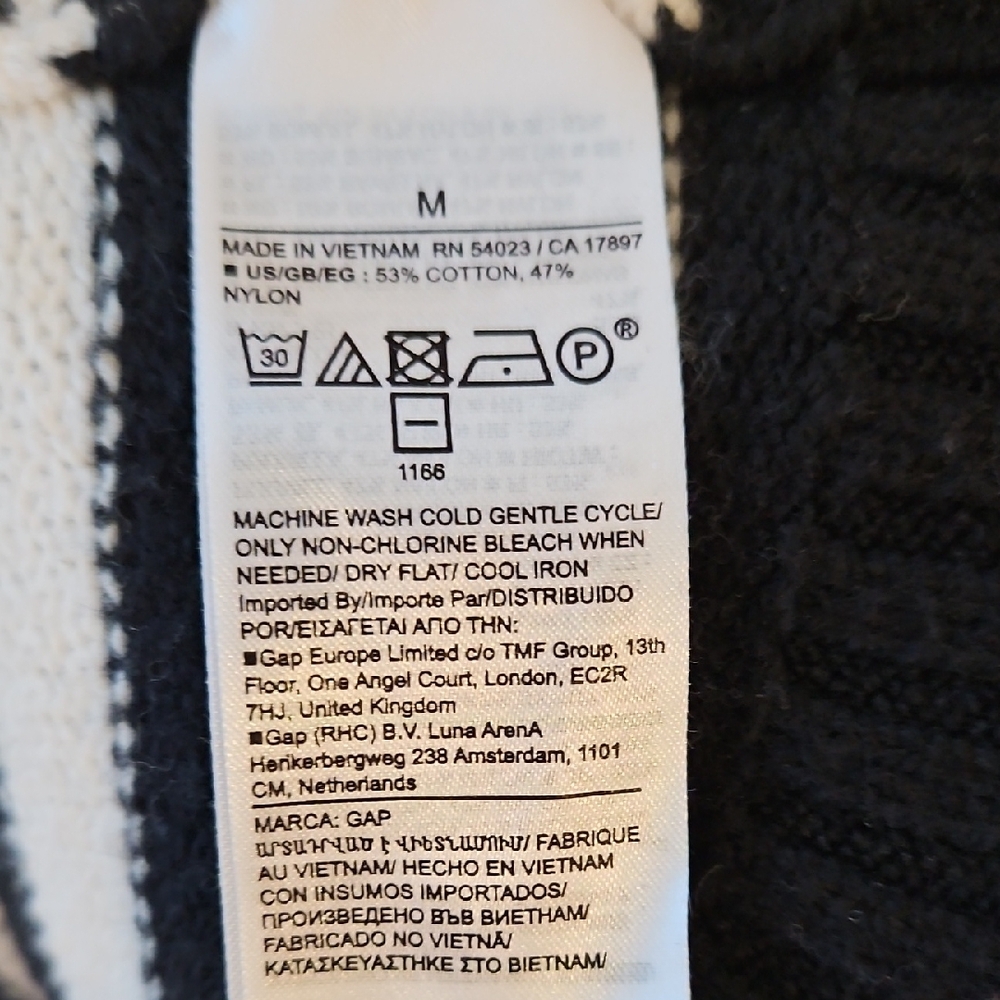 GAP  Black and White Striped Women's Sweater - Picture 3 of 4